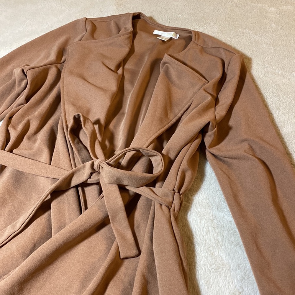 Comfy Camel Jacket - Picture 2 of 9